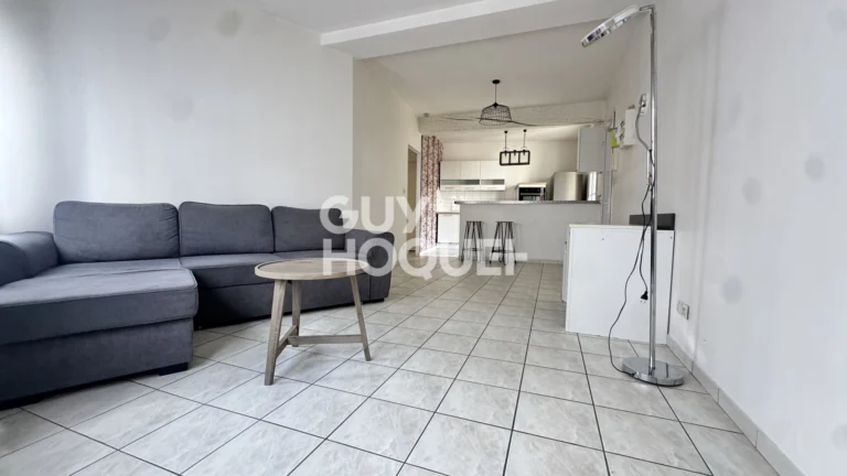 Appartement 2 pièces de 48,5 m² à Châlons-en-Champagne, photo 2