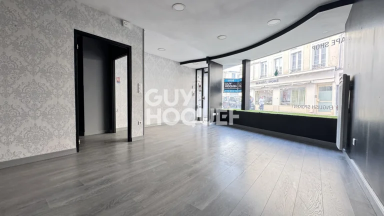 Local commercial de 46 m² à Châlons-en-Champagne