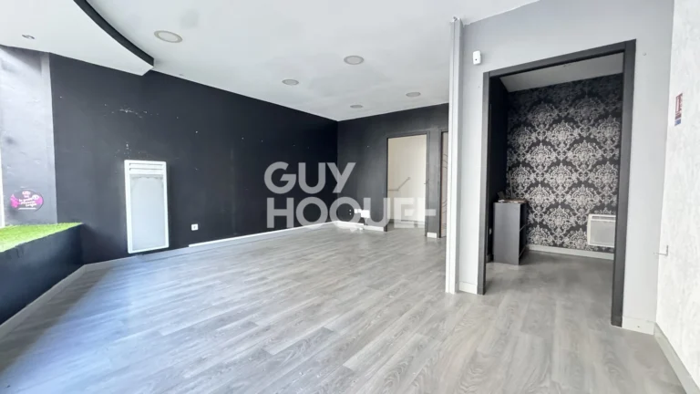 Local commercial de 46 m² à Châlons-en-Champagne, photo 4