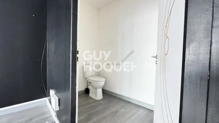 Local commercial de 46 m² à Châlons-en-Champagne, photo 6