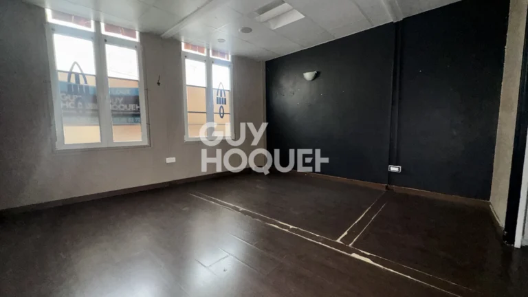 Local commercial de 91 m² à Châlons-en-Champagne, photo 5