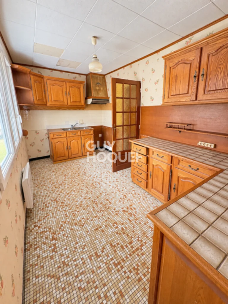 Maison 5 pièces de 135 m² avec terrain de 570 m² à Fagnières, photo 4