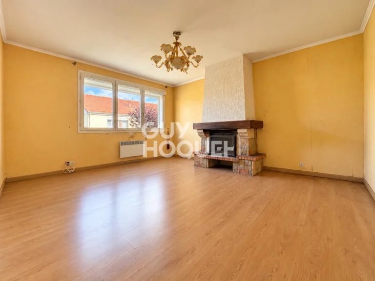 Maison 5 pièces de 135 m² avec terrain de 570 m² à Fagnières, photo 5