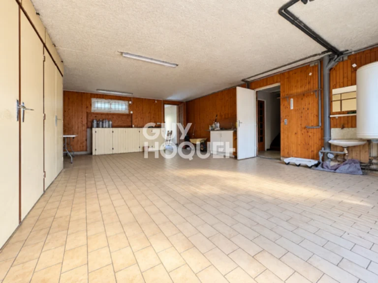 Maison 5 pièces de 135 m² avec terrain de 570 m² à Fagnières, photo 9